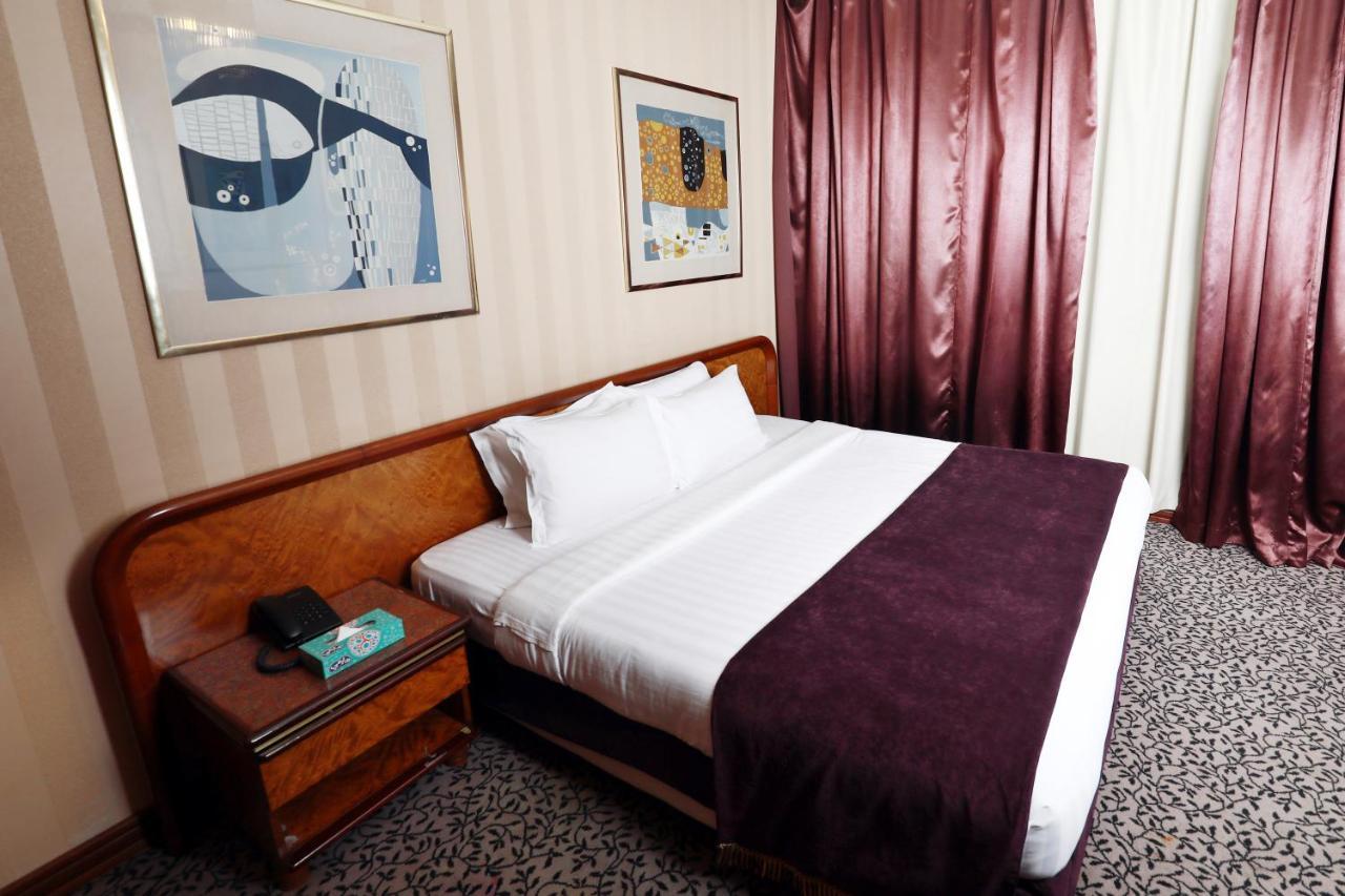 Al Hyatt Jeddah Continental Hotel Bagian luar foto