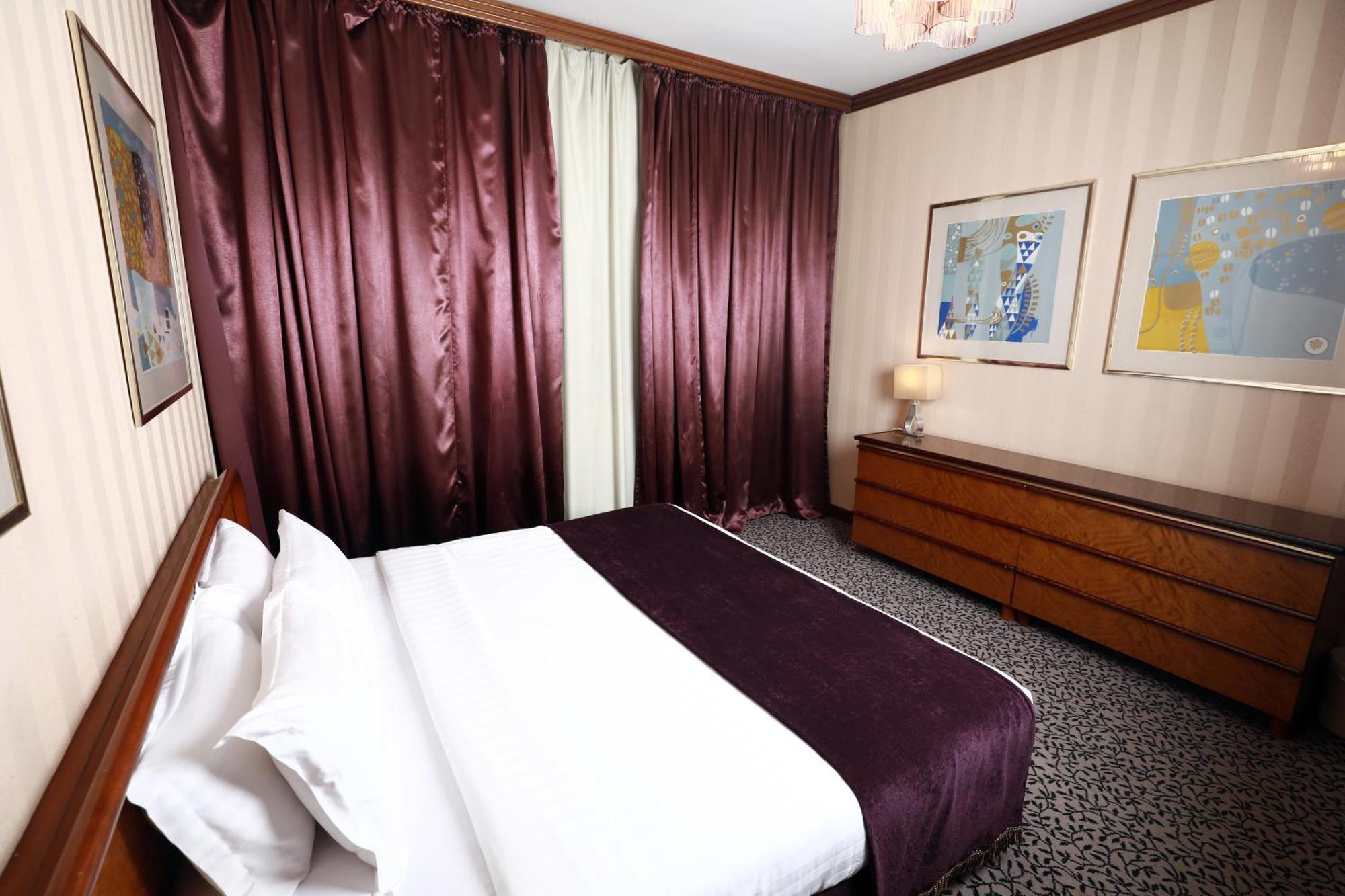 Al Hyatt Jeddah Continental Hotel Bagian luar foto
