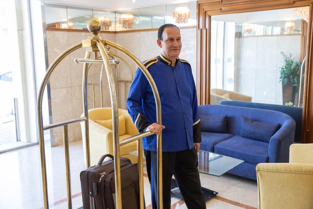 Al Hyatt Jeddah Continental Hotel Bagian luar foto