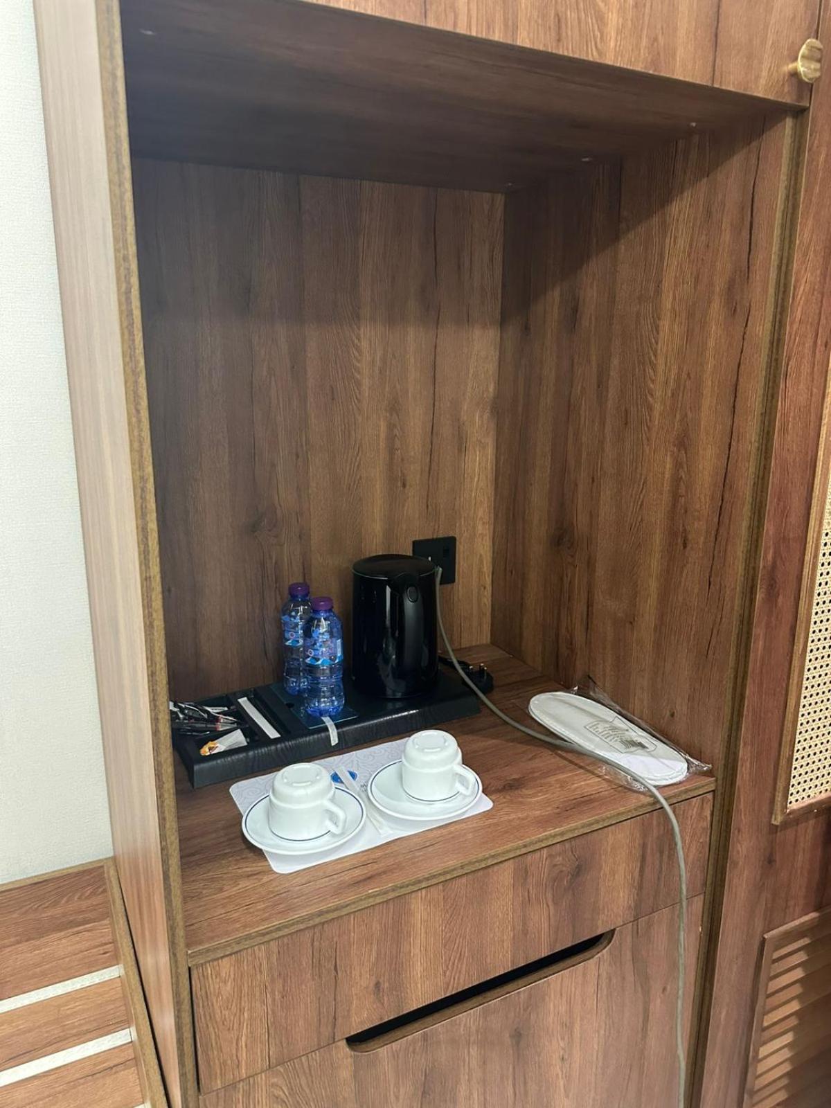 Al Hyatt Jeddah Continental Hotel Bagian luar foto